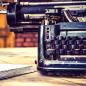 Preview: Alte Schreibmaschine Hintergrund
