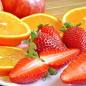 Preview: Erdbeeren iFrisch aufgeschnittene Erdbeeren und Orangen