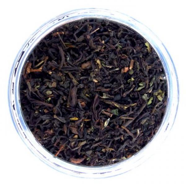 Schwarzer Tee Earl Grey N° 4 mit weißer Hintergrund